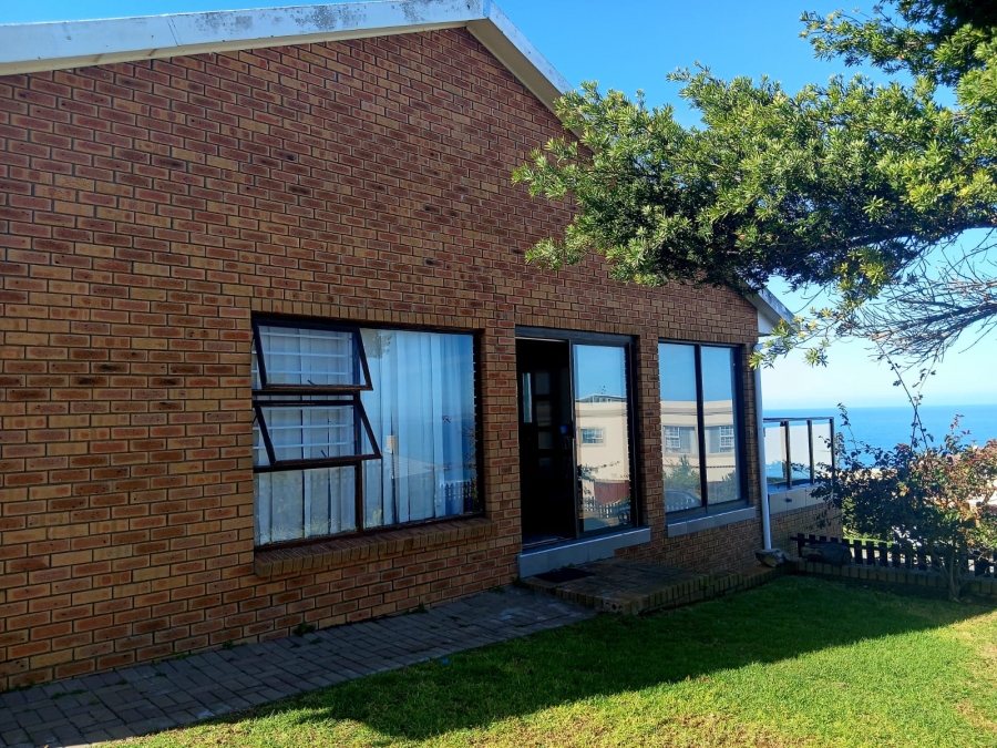 To Let 3 Bedroom Property for Rent in Dana Bay Western Cape